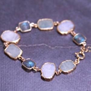 NEW MABEL CHONG women's como bezel adjustable bracelet in gold